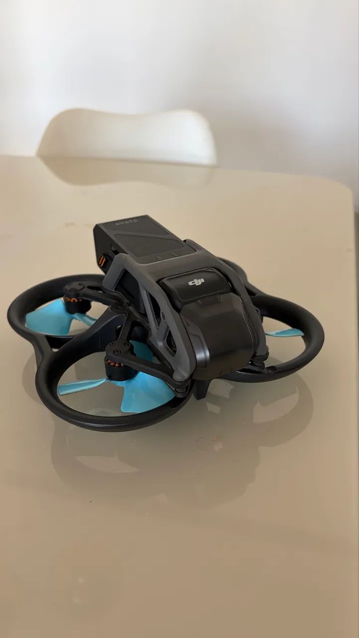 DJI avata 