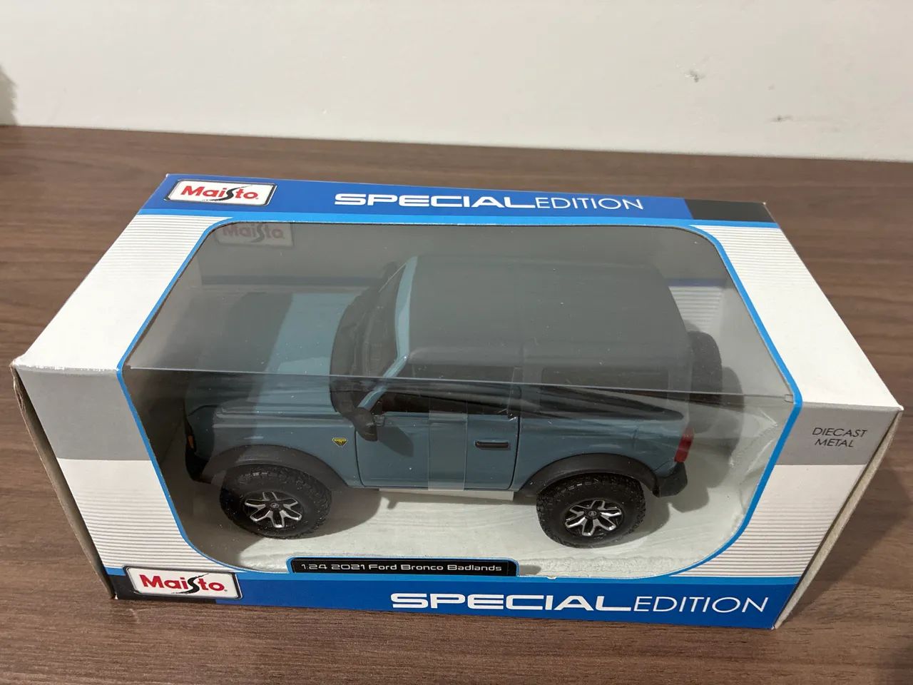 Miniatura 1:24 2021 Ford Broco Badlands - Foto 4