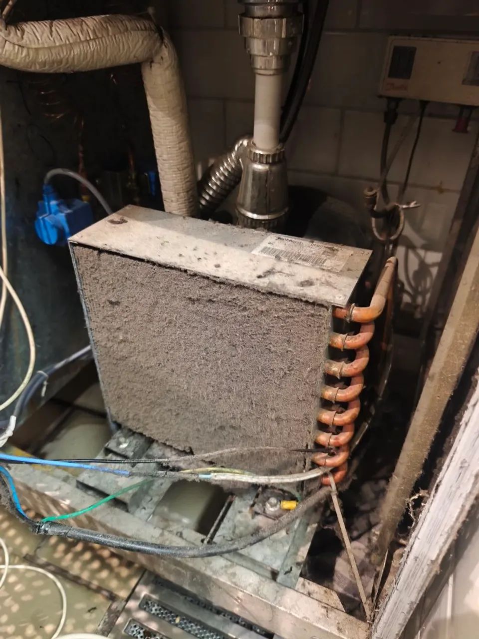 Mecânico de manutenção de refrigeração comercial  - Foto 4