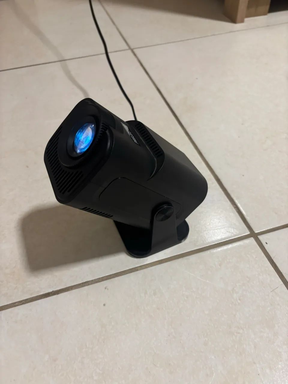 Projetor HY320