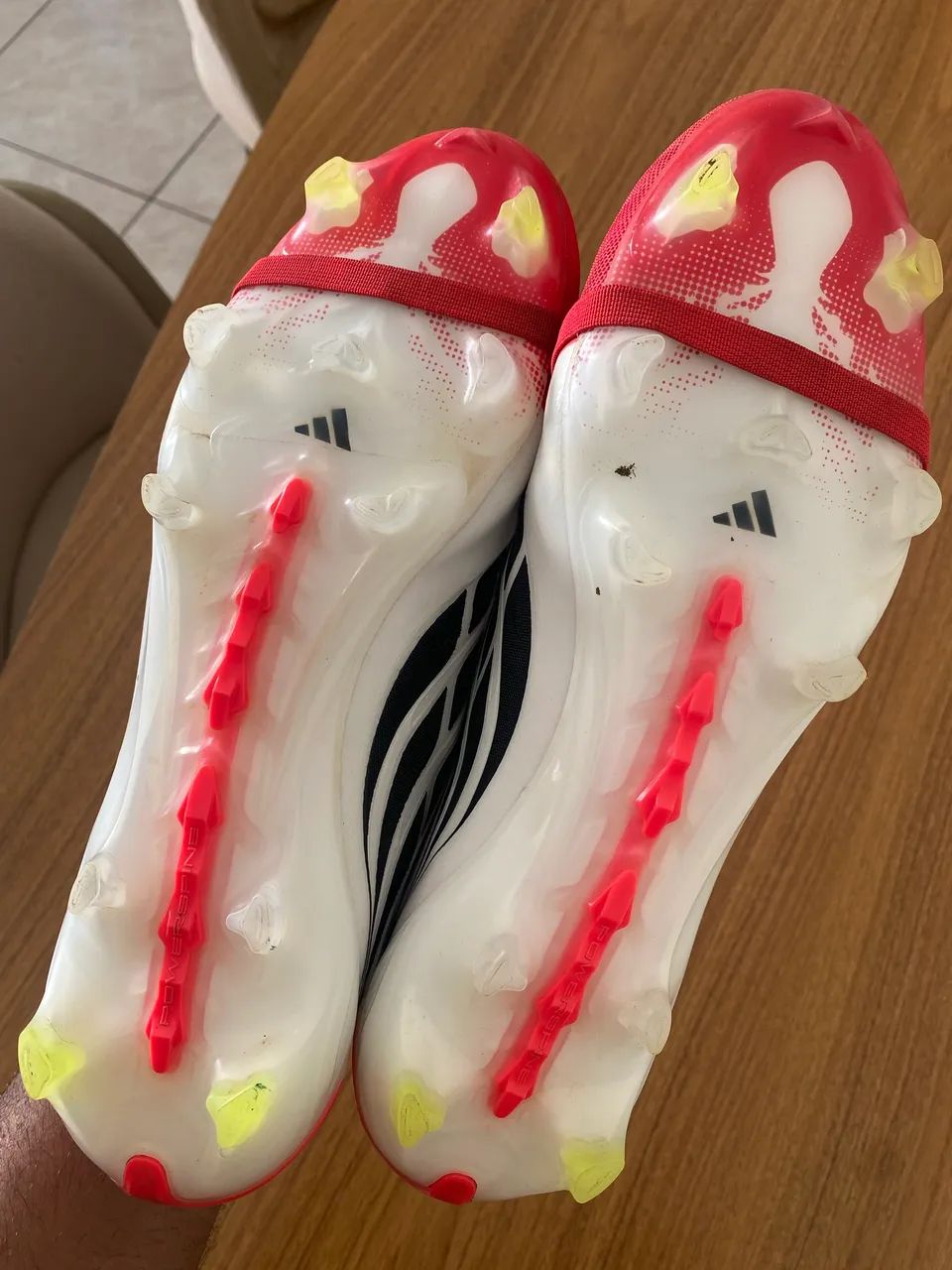 Chuteira adidas predator  - Foto 2