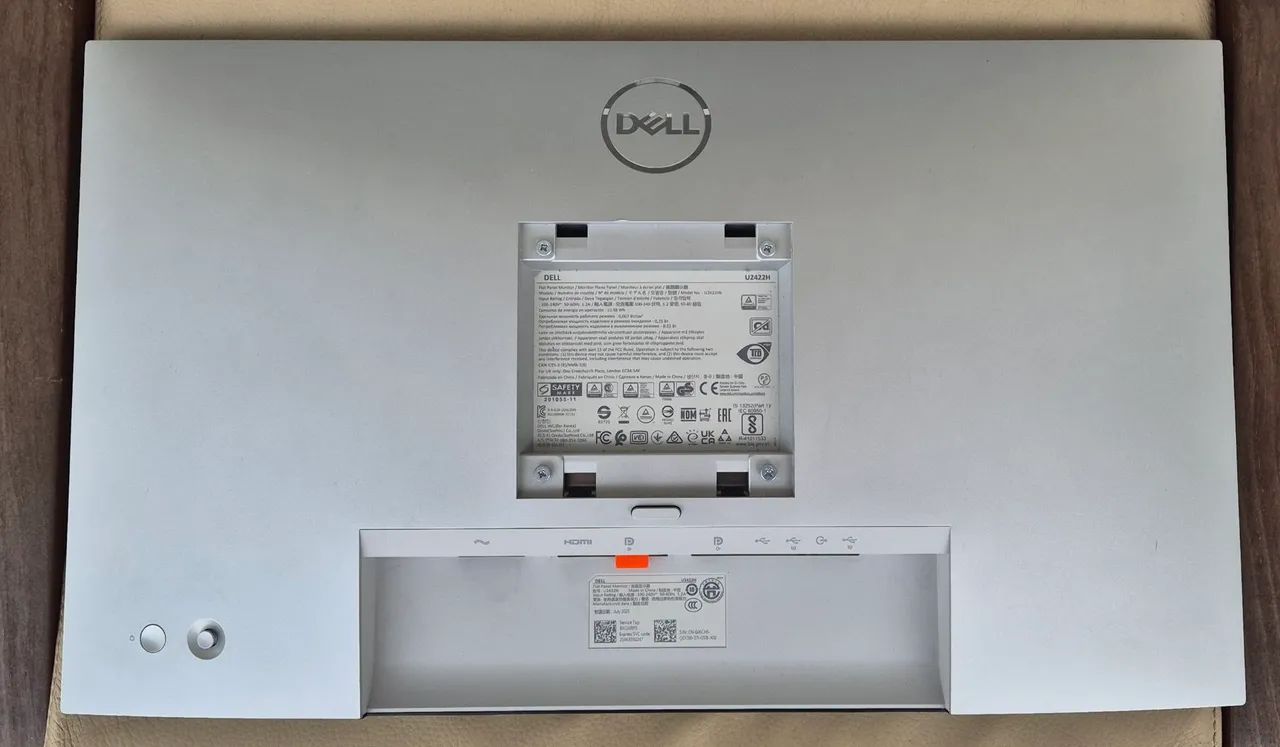 Monitor Dell Ultrasharp U2422H com Hub com defeito - Foto 2