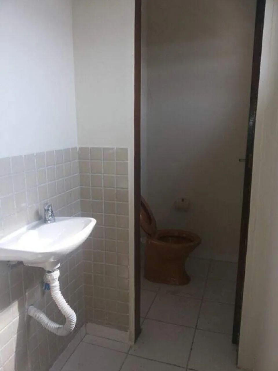 Sala Comercial à Venda em Avenida Principal com Vaga e Acesso à Via Anchieta - Foto 5