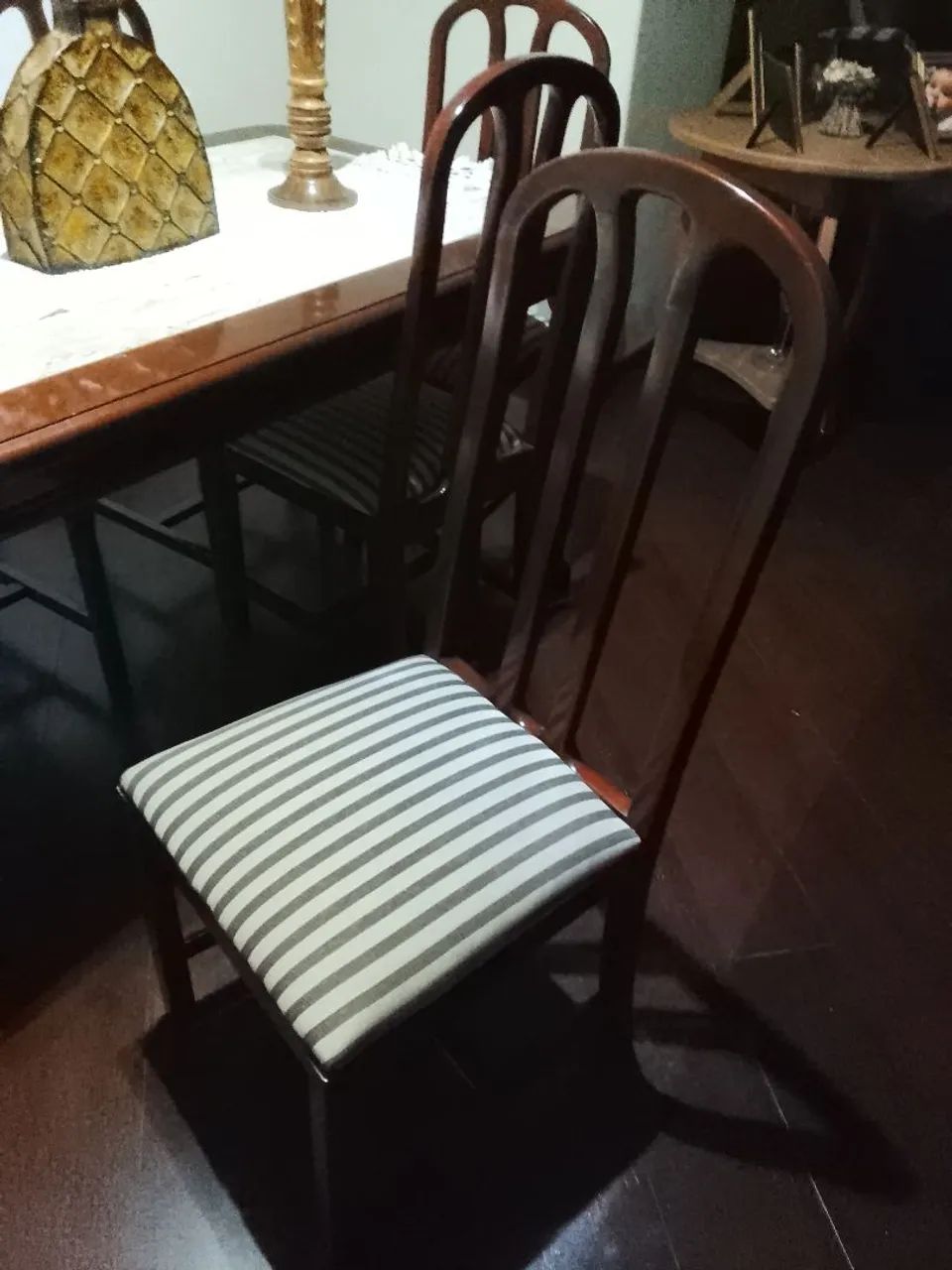 Mesa de jantar 6 lugares. - Foto 4