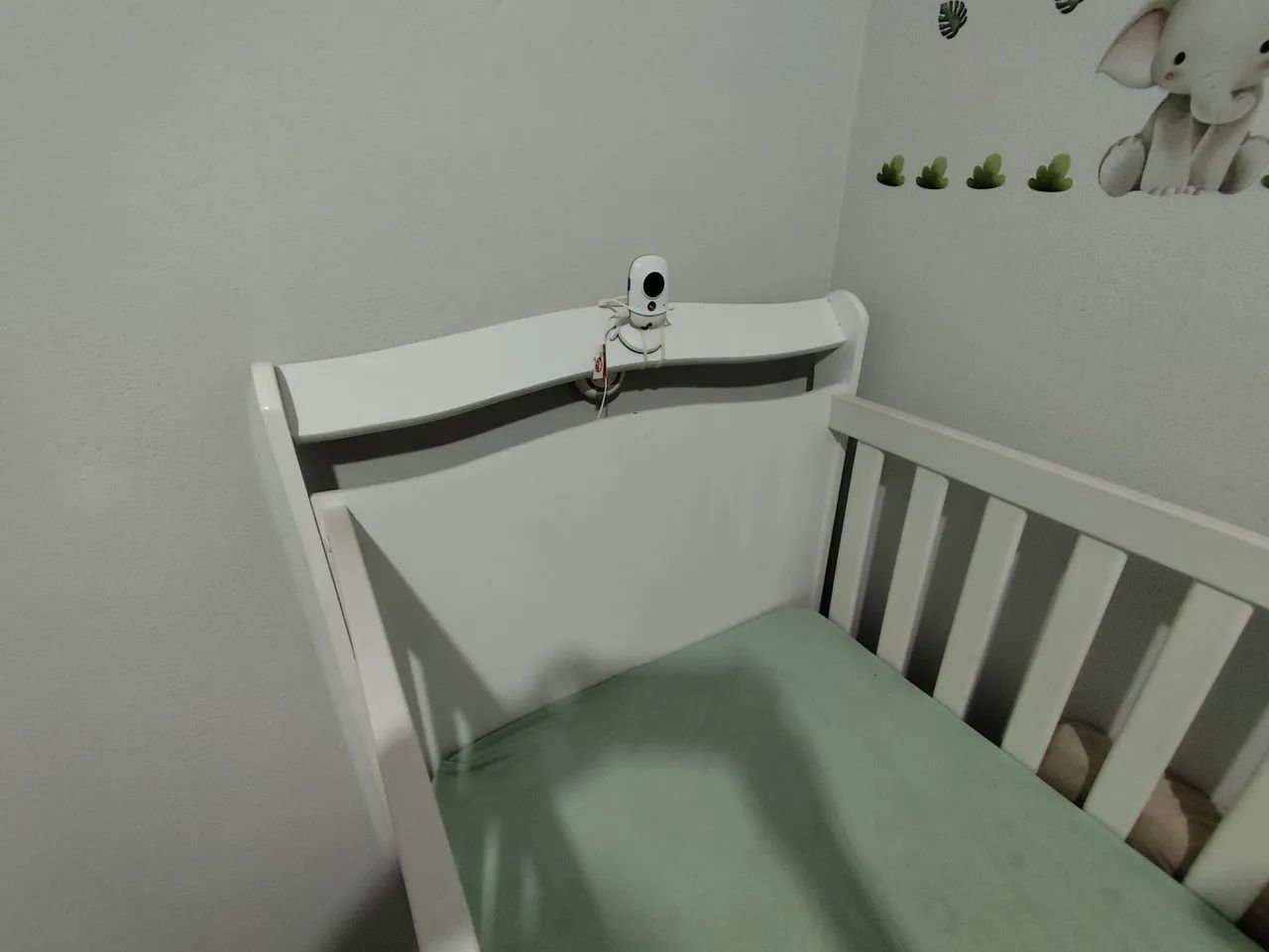 Bebê. Berço, chiqueiro e cadeirão  - Foto 3