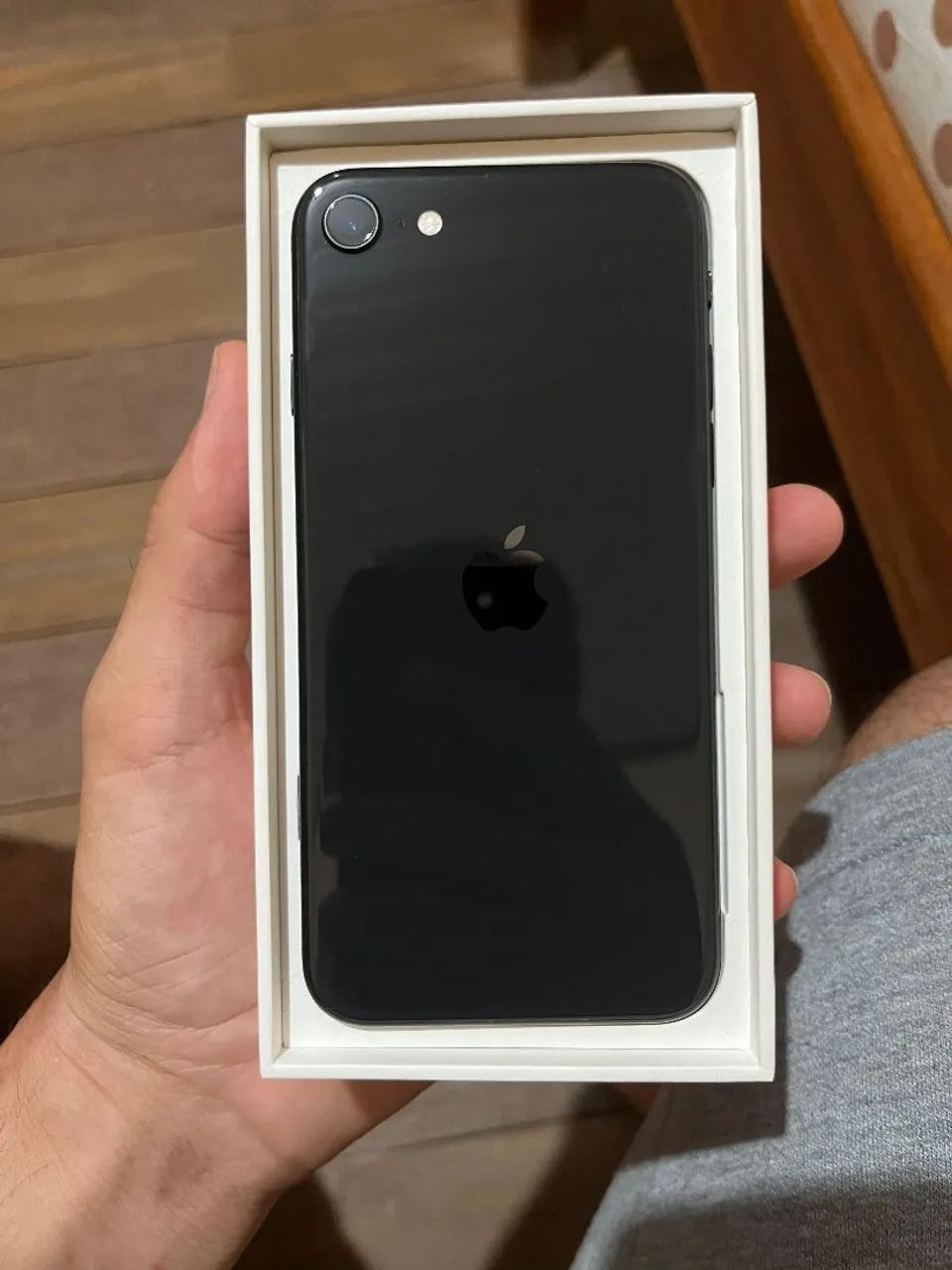 iPhone se 2 geração 2020 a venda - Foto 4