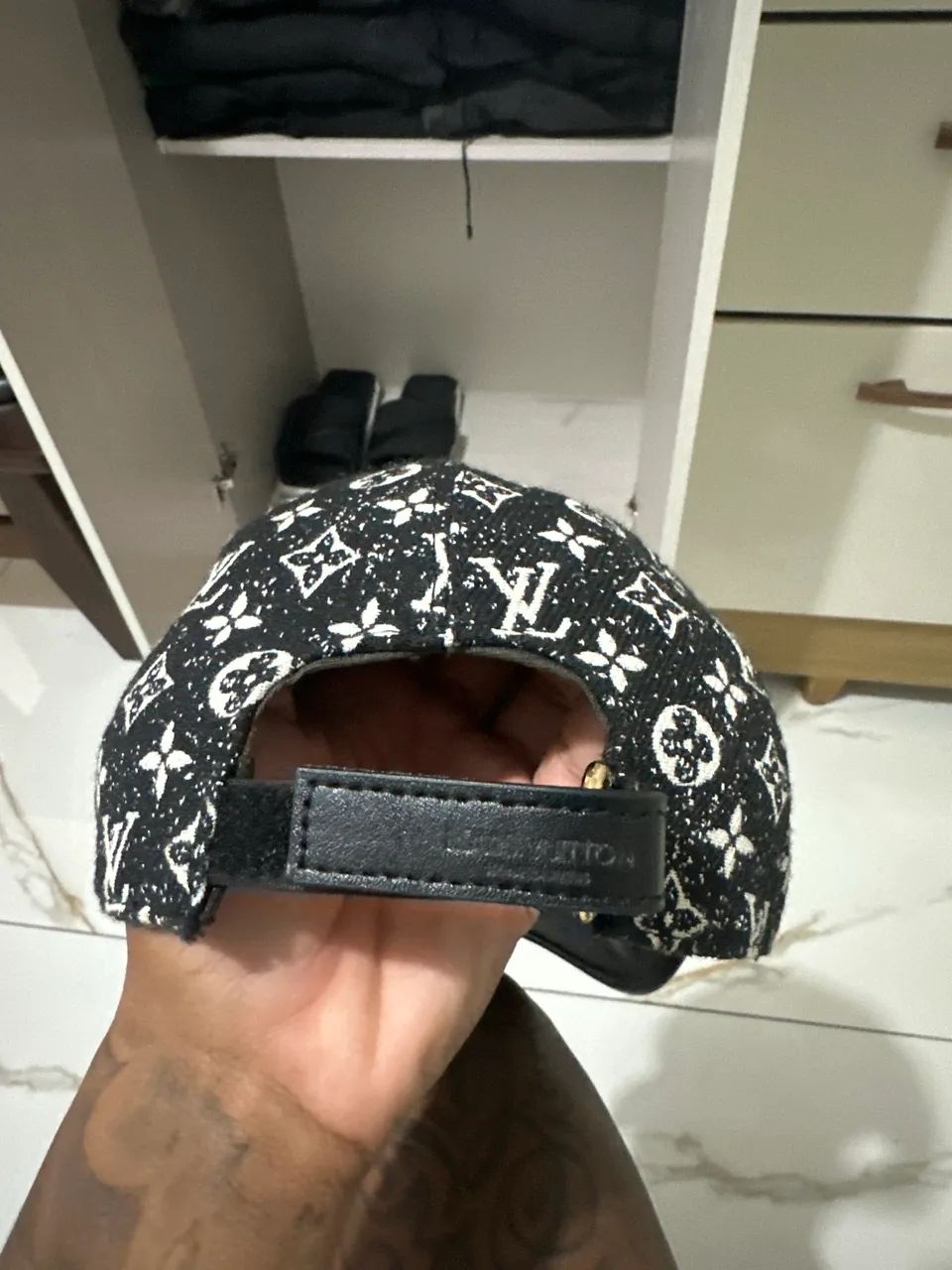 Boné LV  - Foto 2