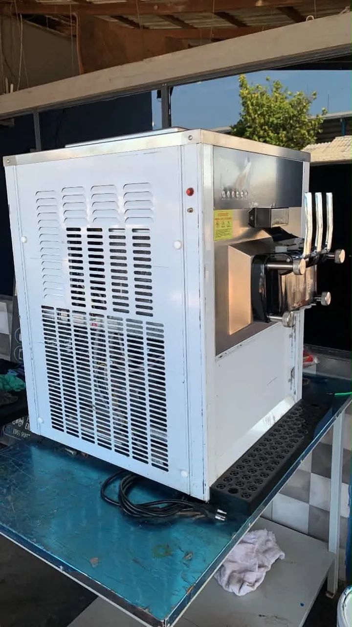 Máquina de sorvete zuve 