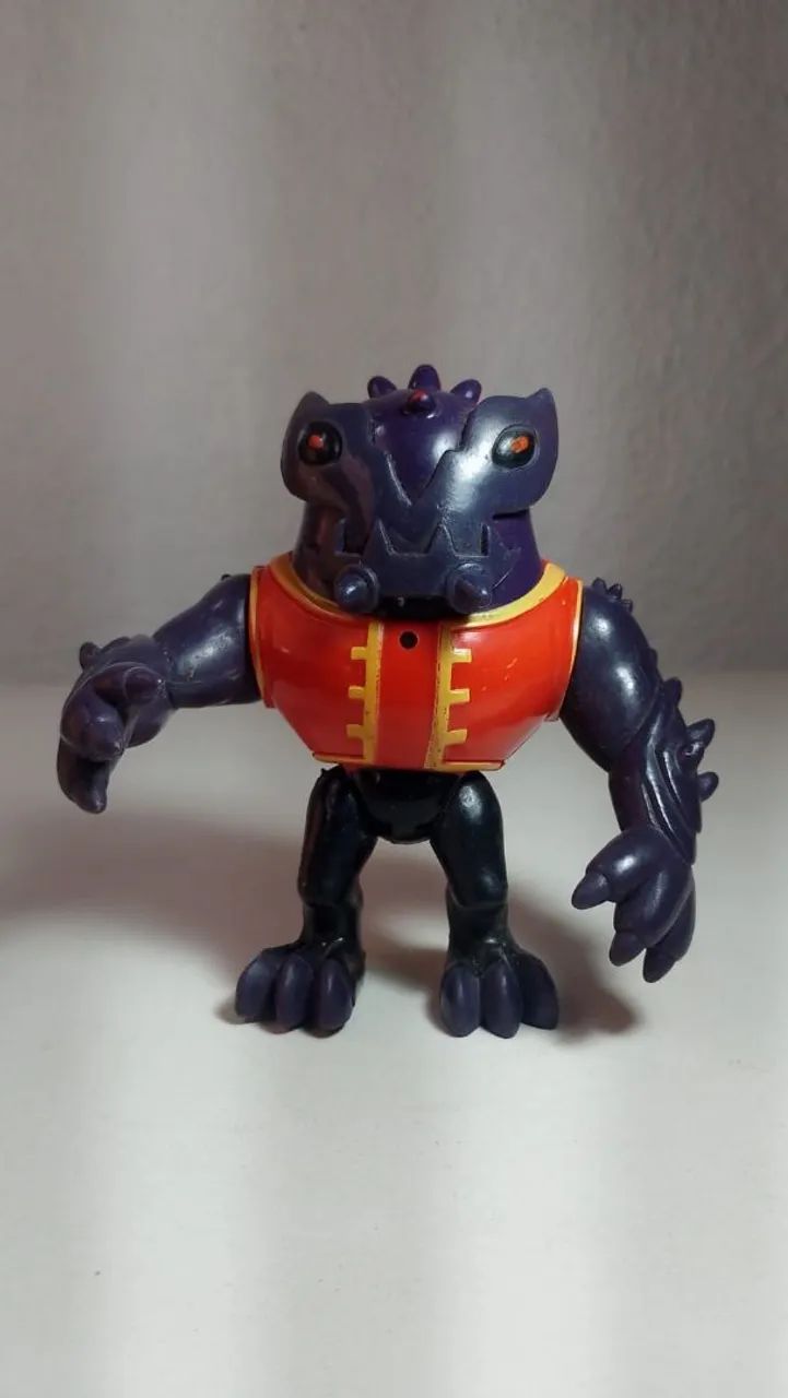 Boneco Ben 10 Solid Plugg Colecionador Raro