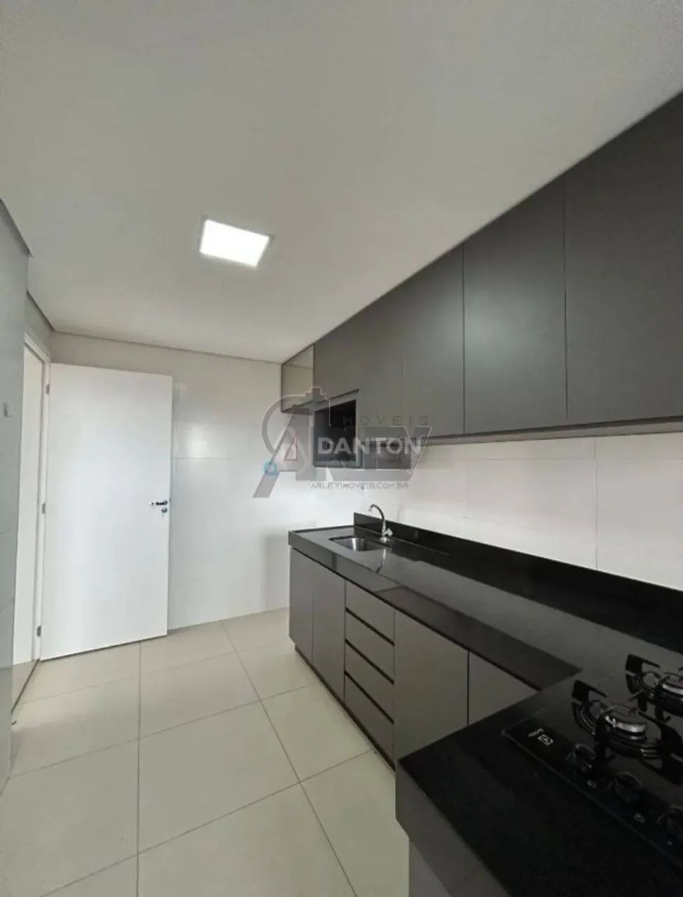 Apartamento de 03 quartos no Edifício Catalunha - Todos os Santos. - Foto 3