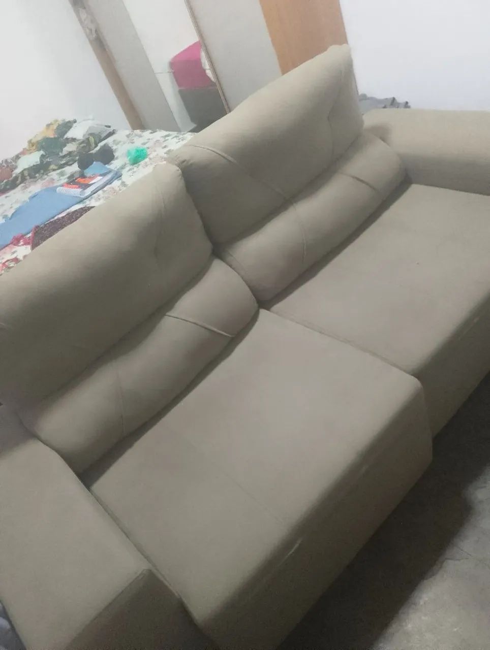 Vende -se Sofá Retrátil 3 lugares - Foto 2