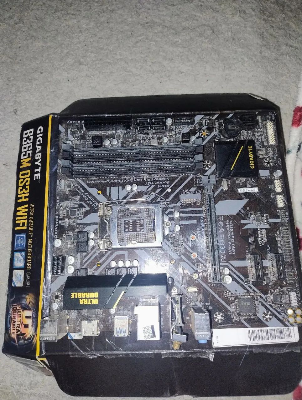 Gigabyte 365 - Foto 2