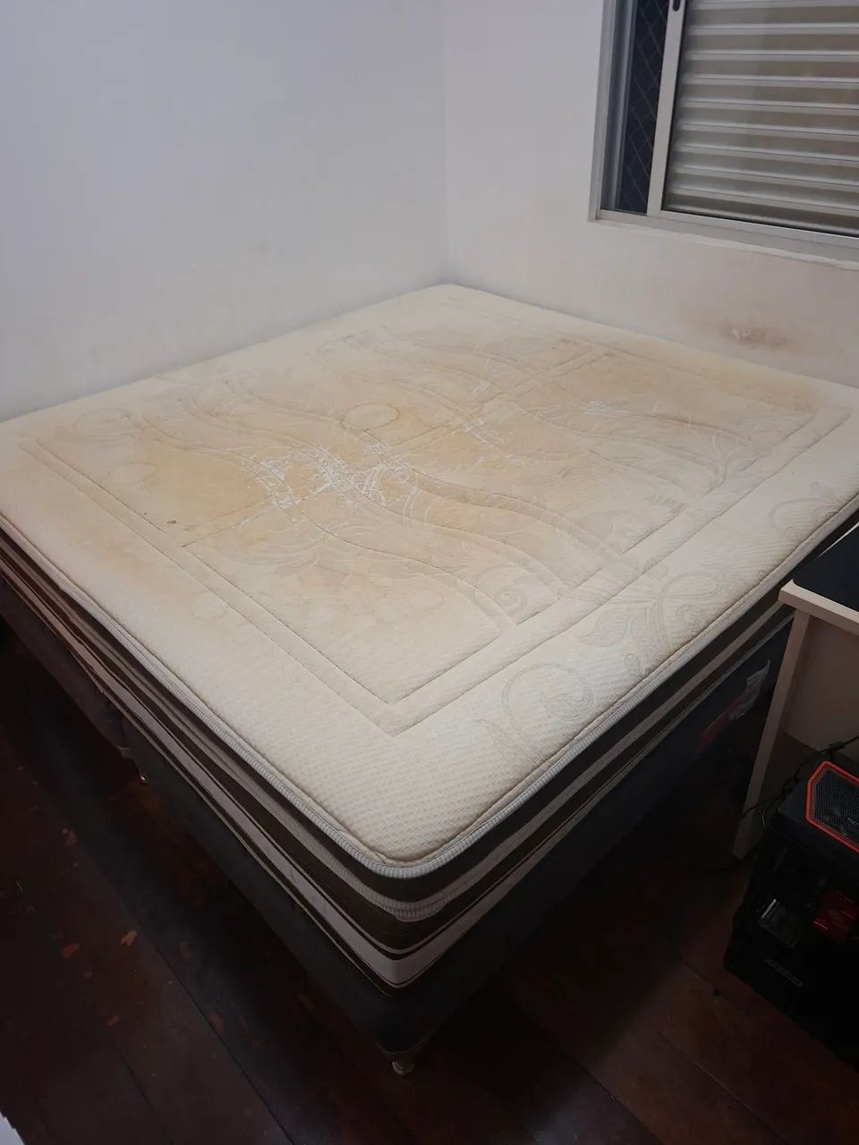 Colchão e King size com dois box - Foto 5