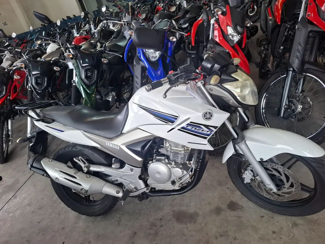 Yamaha Fazer 2014