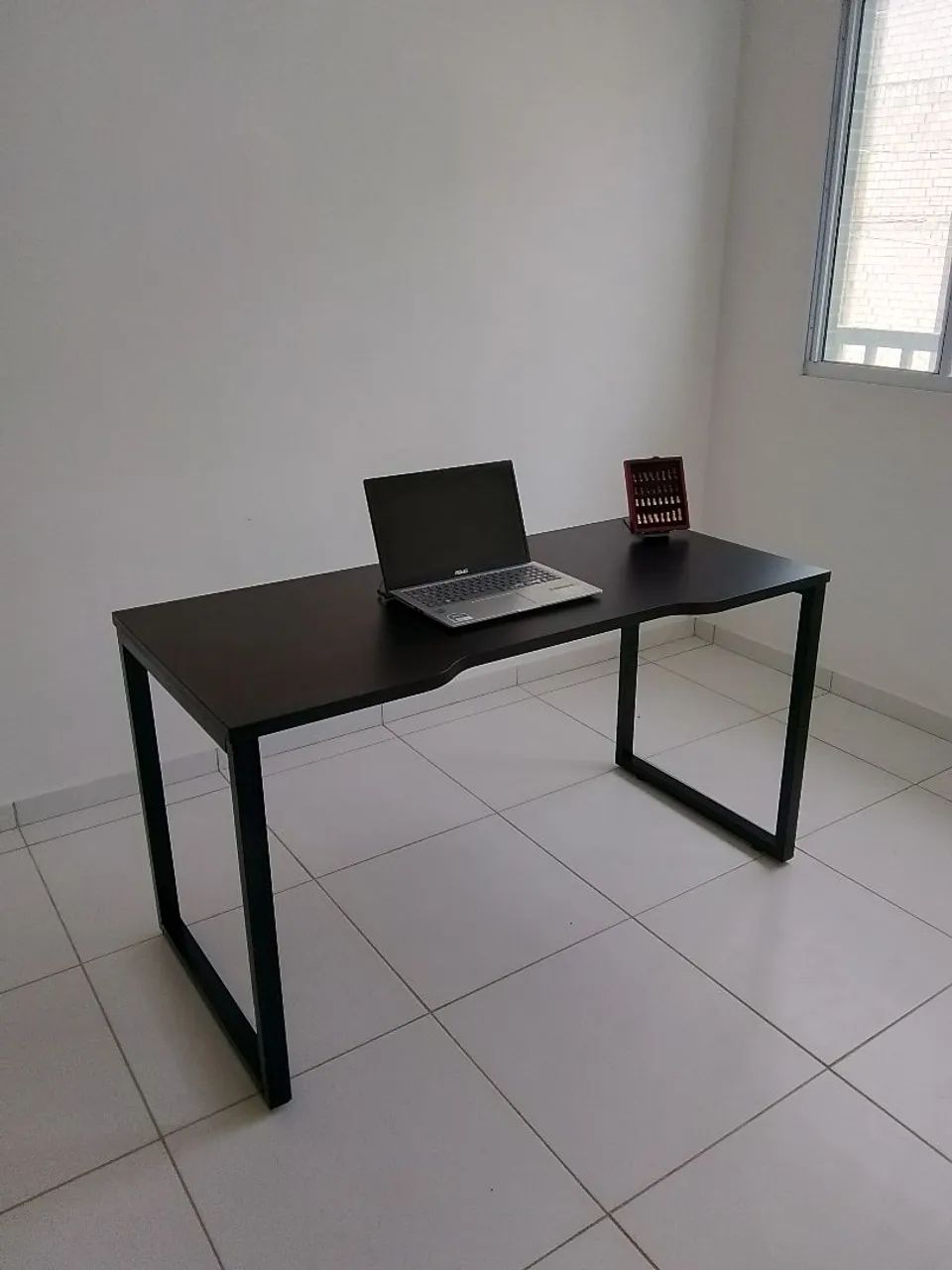 Mesa de computador com base de ferro  - Foto 2