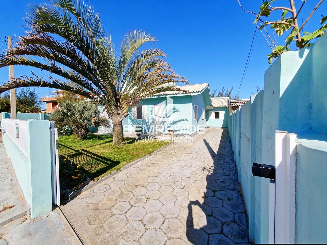 Casa três quartos e com piscina em balneário Dunas do Sul - Foto 3