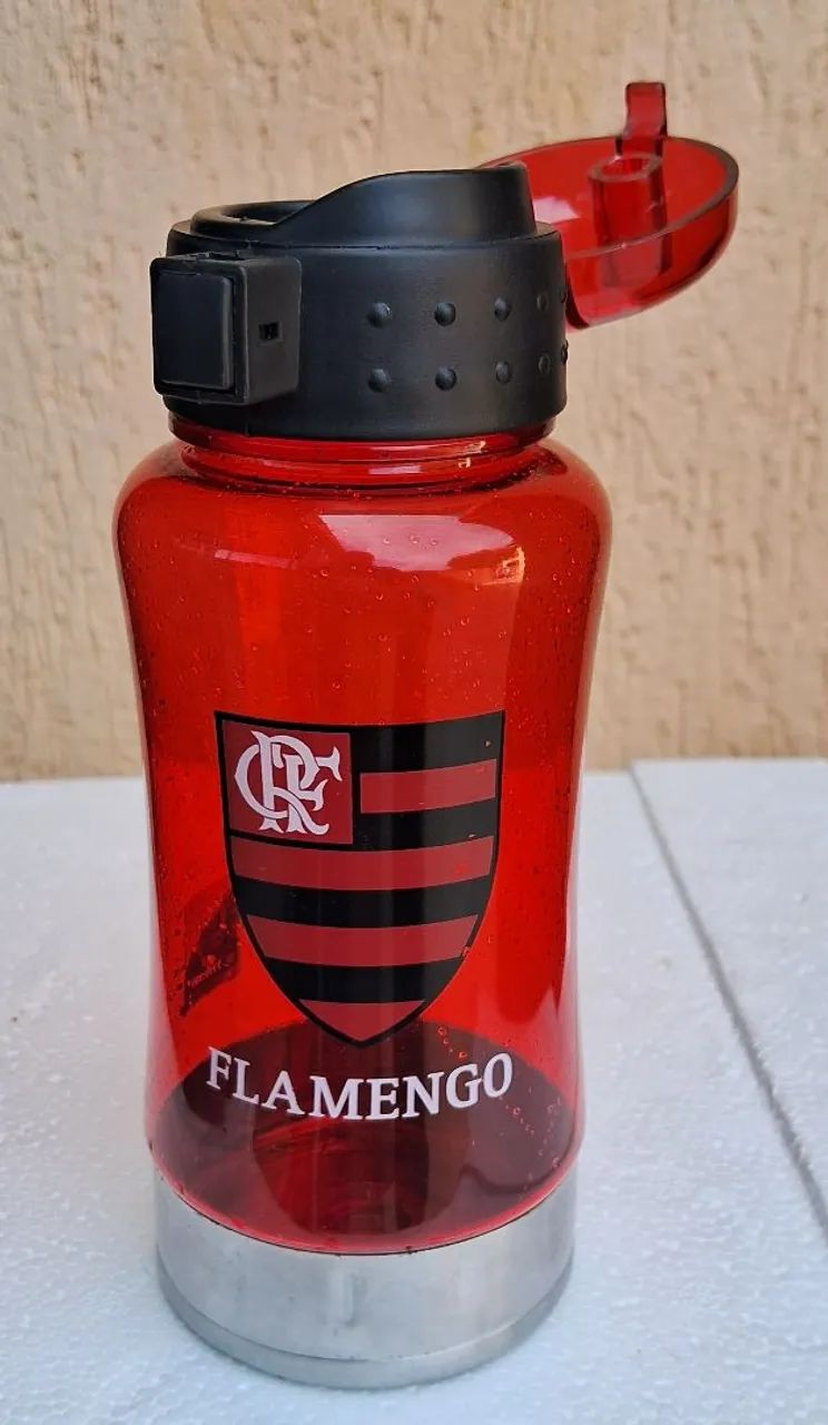 Garrafa do FLAMENGO confeccionada em plástico e alumínio (500ml) nova sem uso. - Foto 2