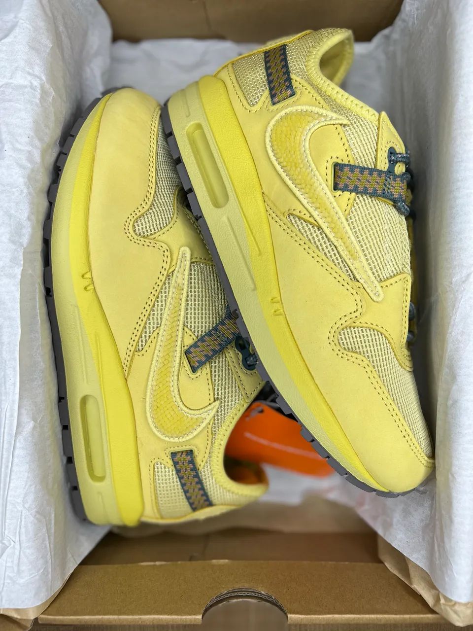 Travis Scott x Nike Air Max 1 Cactus Gold - Calçados - Aleixo
