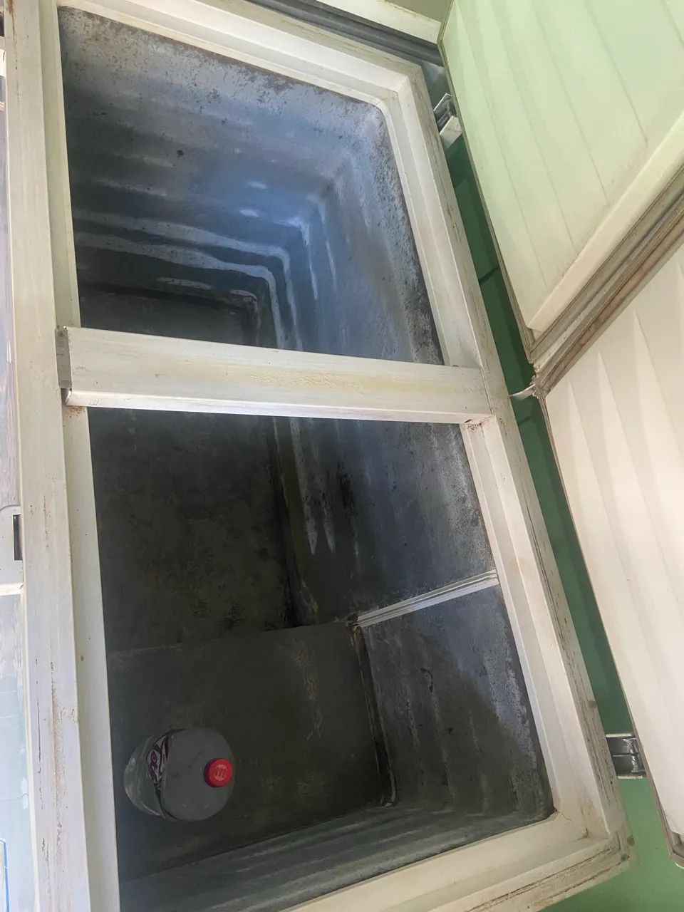 Vendo freezer 2 porta Eletrolux  - Foto 4