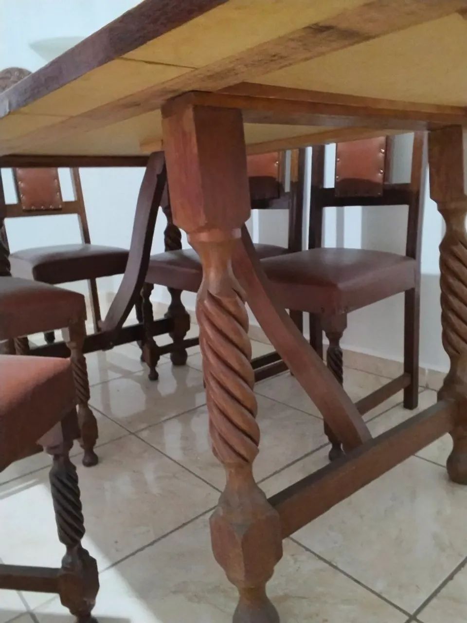 MESA DE JANTAR MADEIRA MACIÇA  - Foto 5