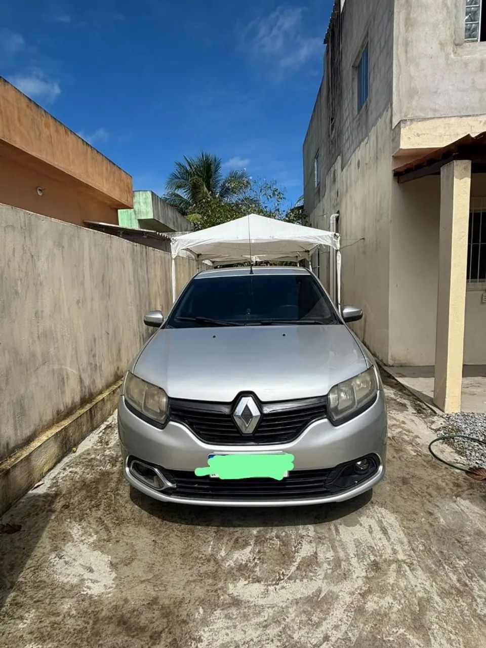 Renault Logan 2014