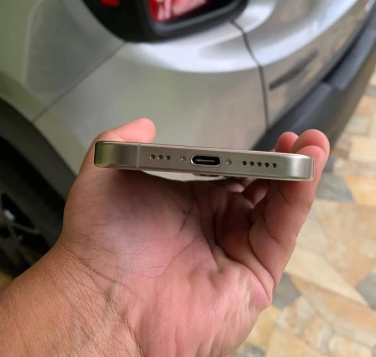iPhone 16 pro - Titânio natural  - Foto 3