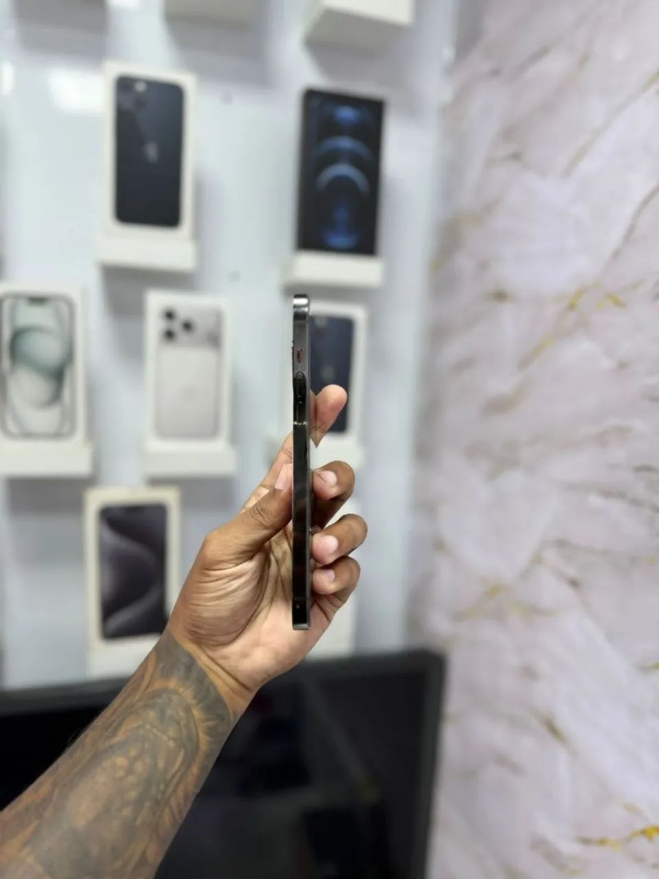 IPHONE 13 PRO MAX 128GB PRETO<br>R$ 3.099,00 - Foto 2