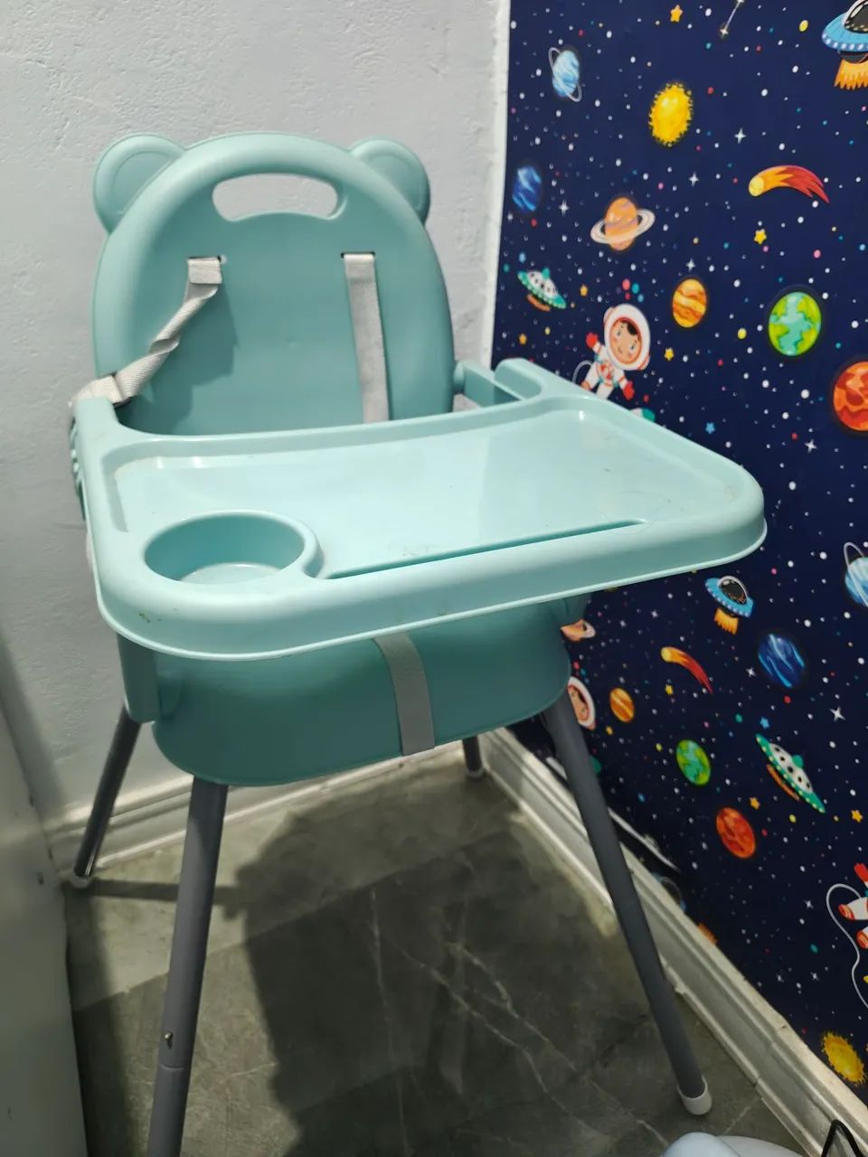 Cadeirinha de alimentação 