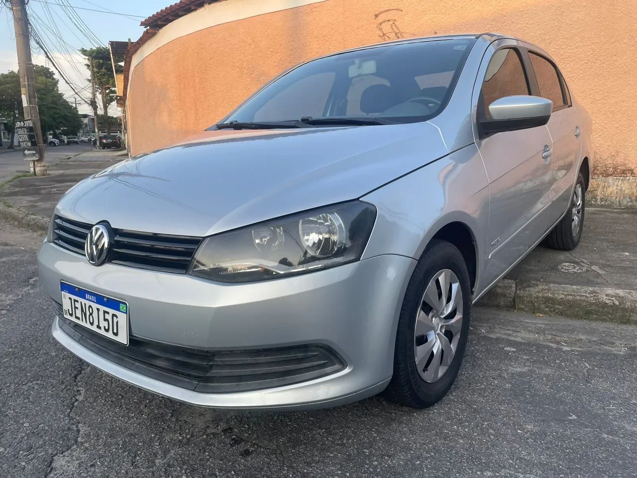 Volkswagen Voyage VOYAGE 1.6/1.6 City Mi Total Flex 8V 4p 2013