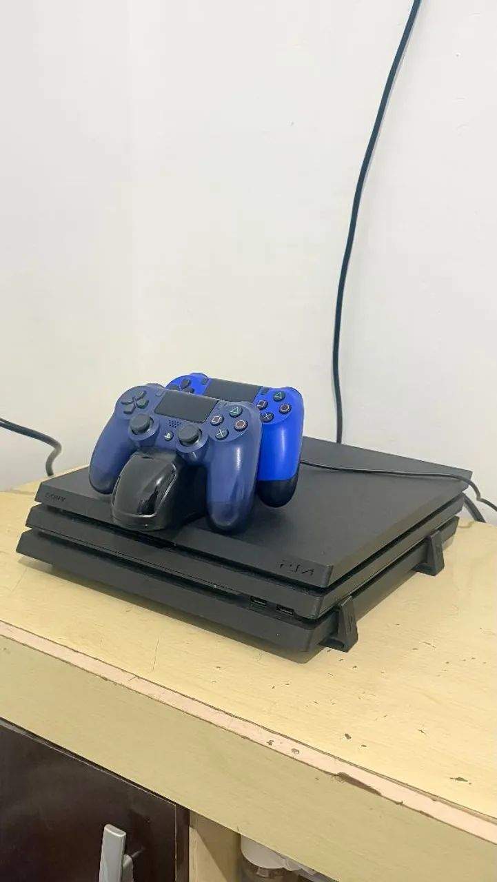 PS4 Pro 
