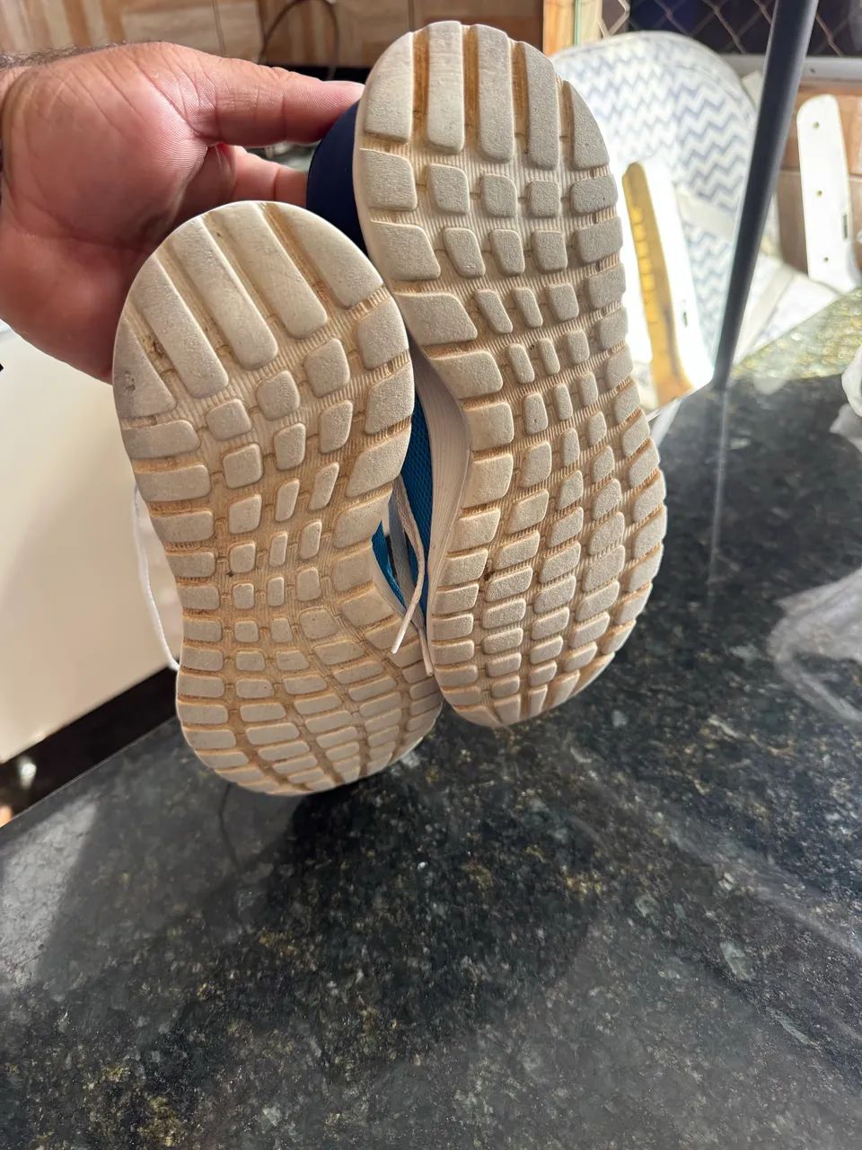 Tênis adidas  - Foto 4