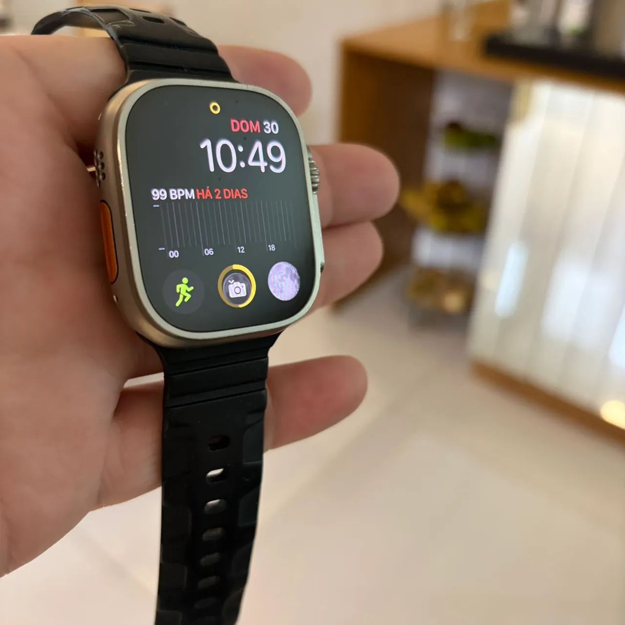 Apple Watch Ultra - 49mm - Sem detalhes