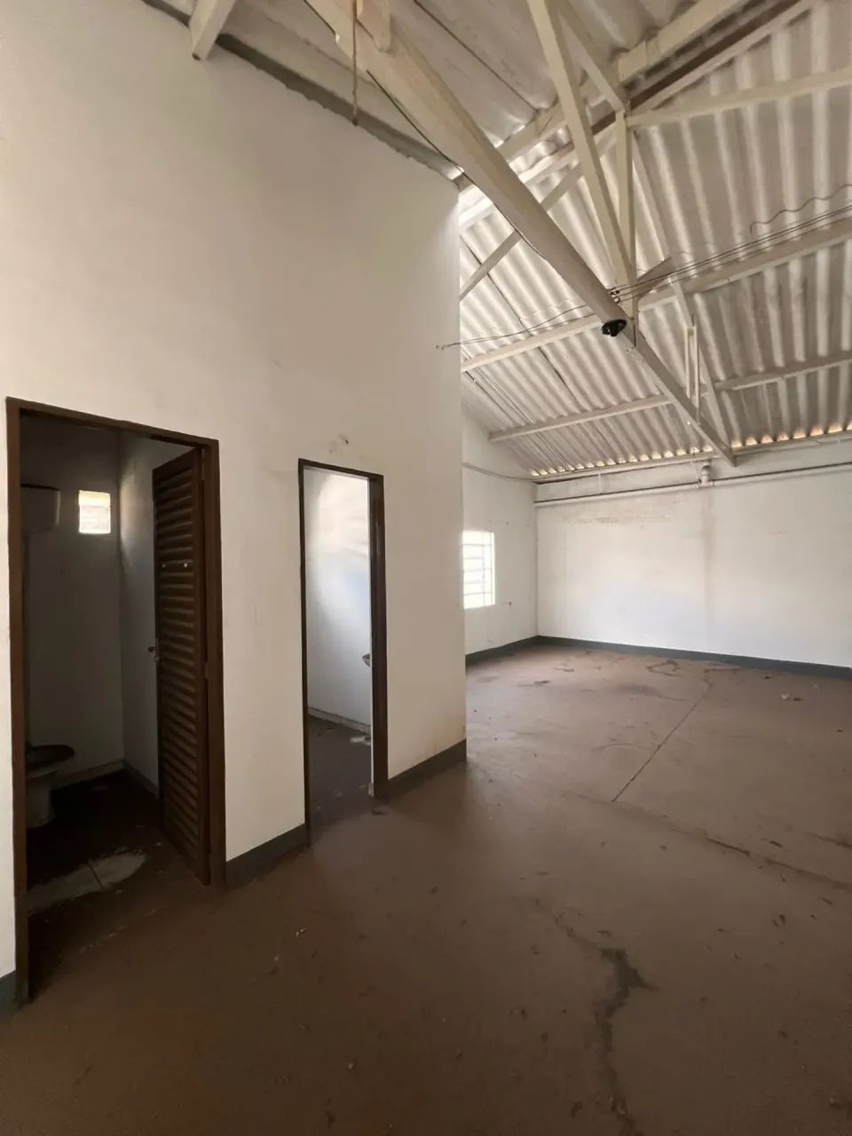 Barracão comercial na Av. Calógeras  Centro - Foto 4