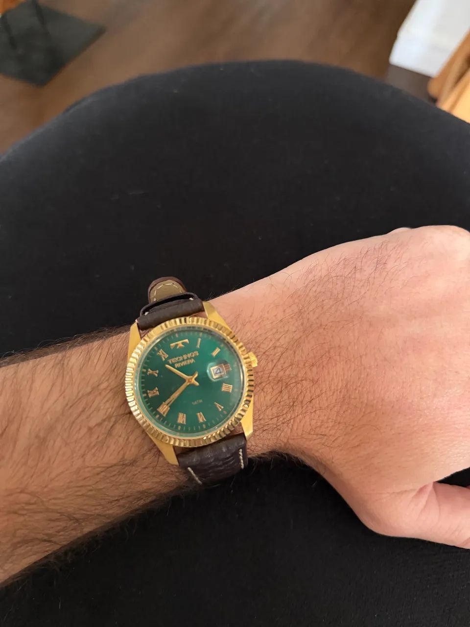 relógio technos riviera dourado verde - Foto 2
