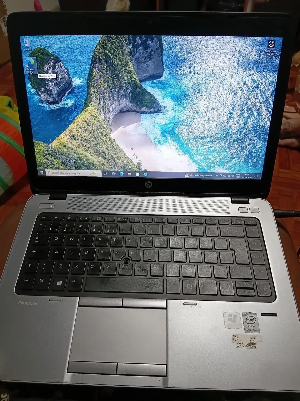 Notebook HP usado.