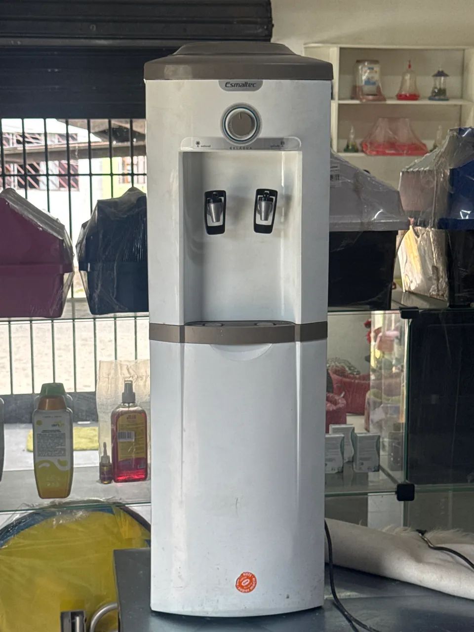 Bebedouro esmaltec 