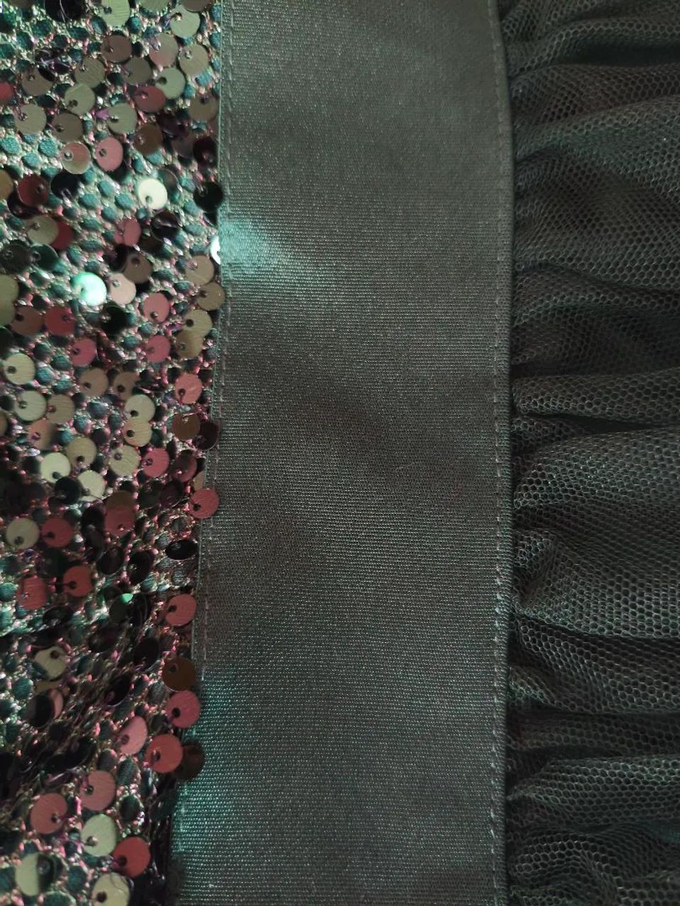 VENDO: Vestido longo e verde de festa. - Foto 4