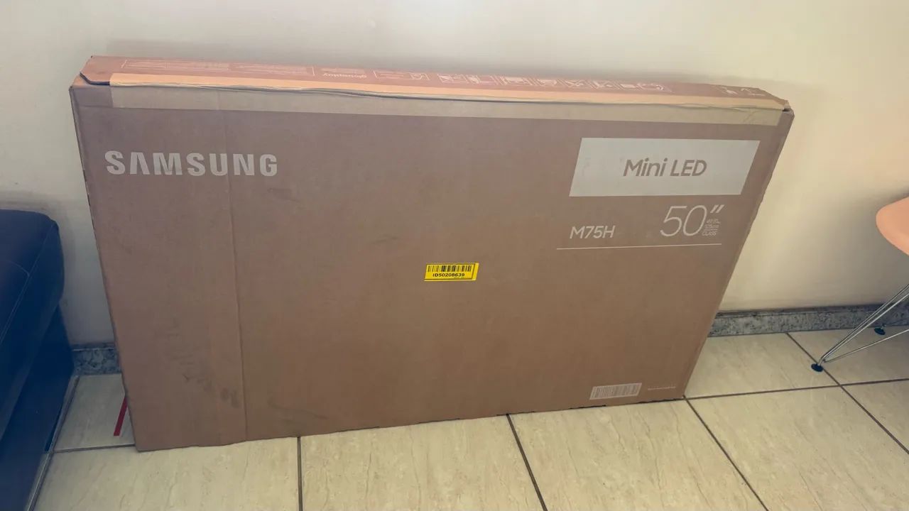TV Samsung 50 polegadas, modelo M75H, com tecnologia Mini LED.