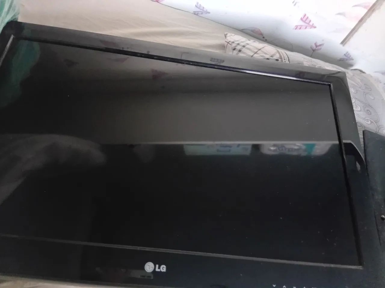 Tv lg 32 polegadas com defeito