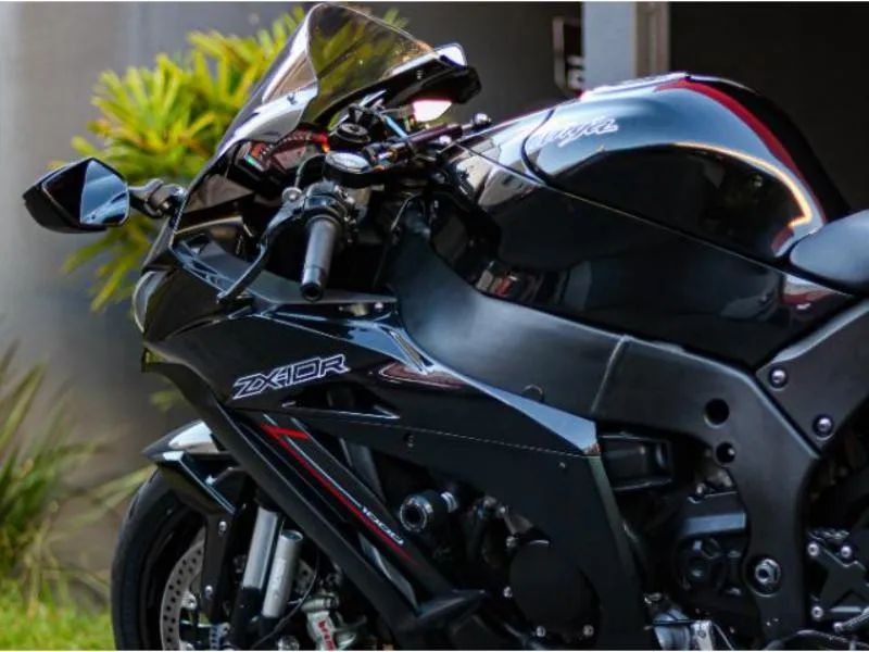 取引21 Kawasaki Zx-10/ Zx-10r 1000cc 2021 - 1504710095 | OLX
