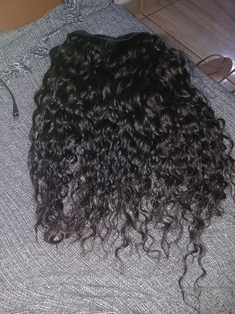 Vendo cabelo humano cacheado 50 cm 250 gramas  - Foto 4