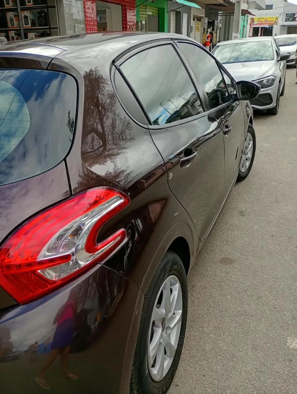 Peugeot 208 Active/active Pack 1.5 Flex 8V 5P 2014 - Foto 3