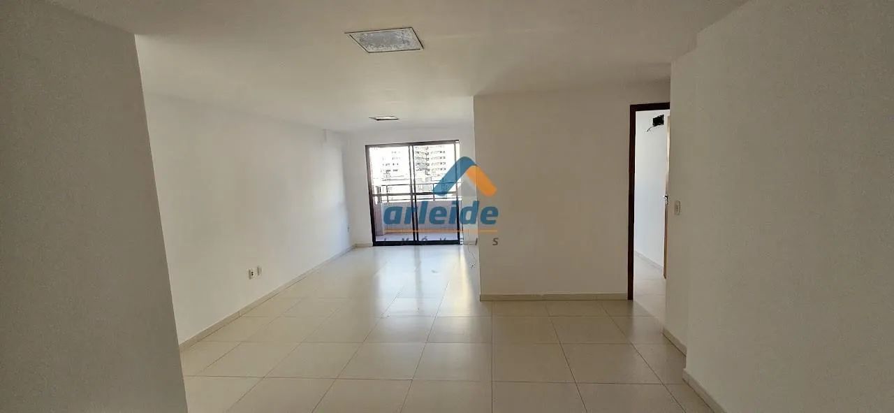 Apartamento com 03 quartos na Jatiuca