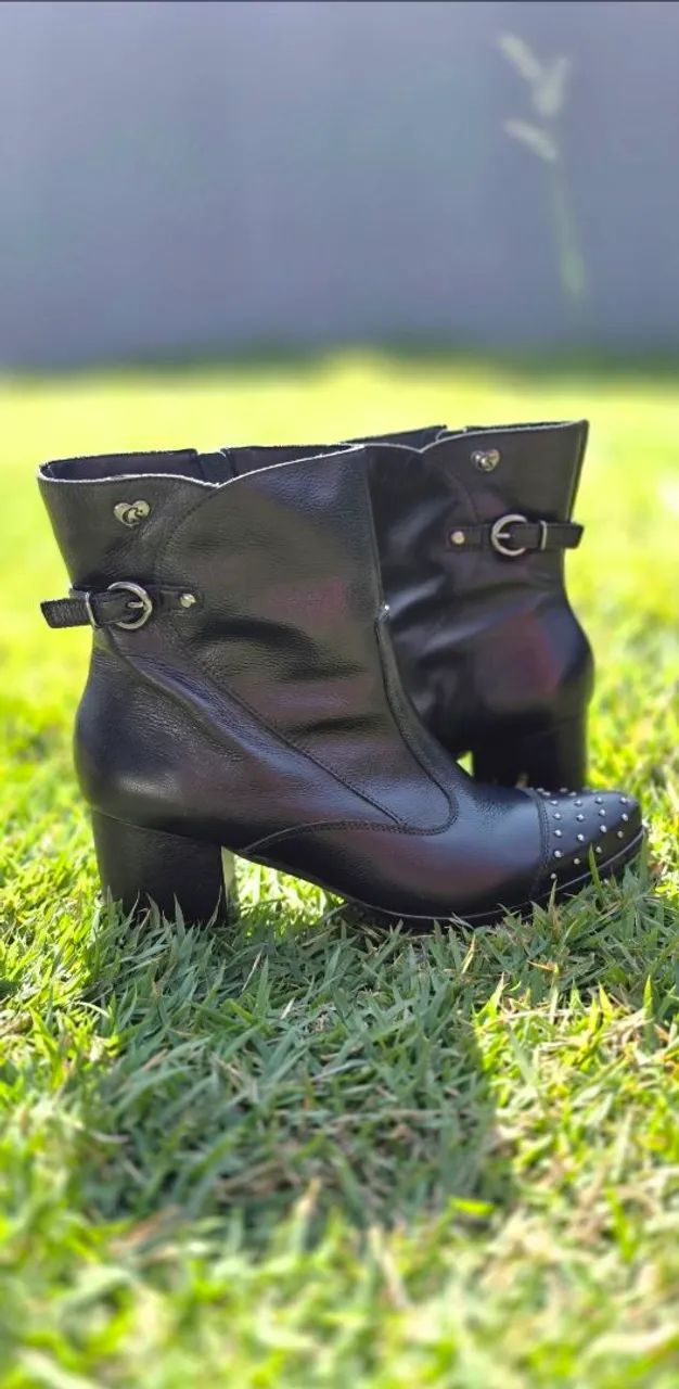 Bota / Calçados / Carmen Steffens 