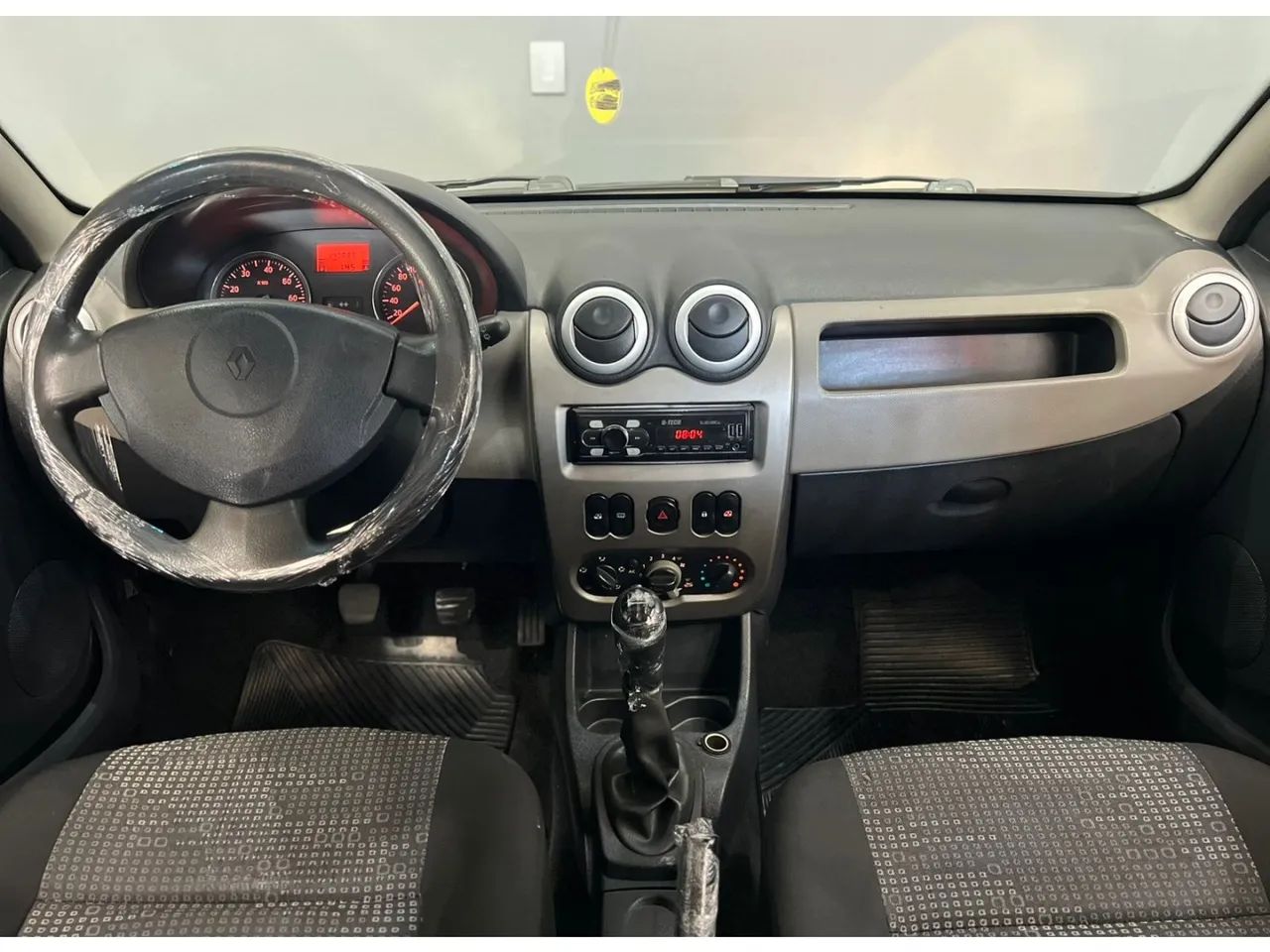 Renault Sandero Expression Flex 1.0 12V 5P 2011 - Foto 4