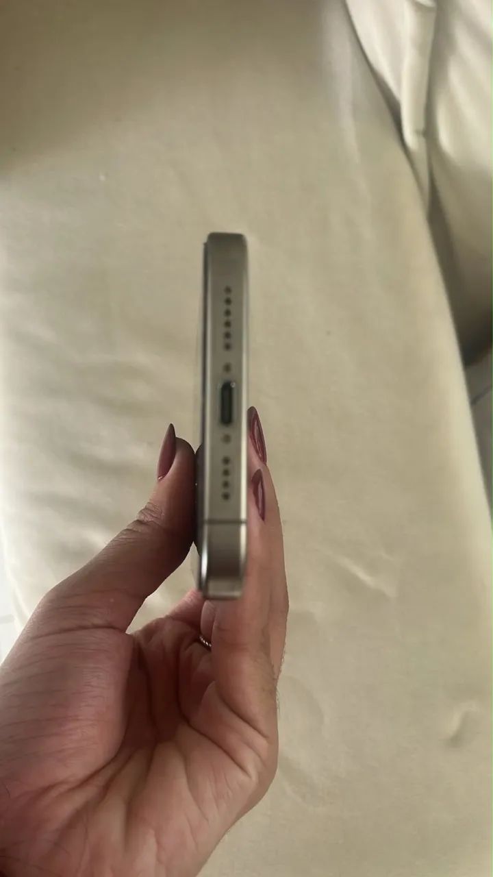 iPhone 15 pro max  - Foto 2