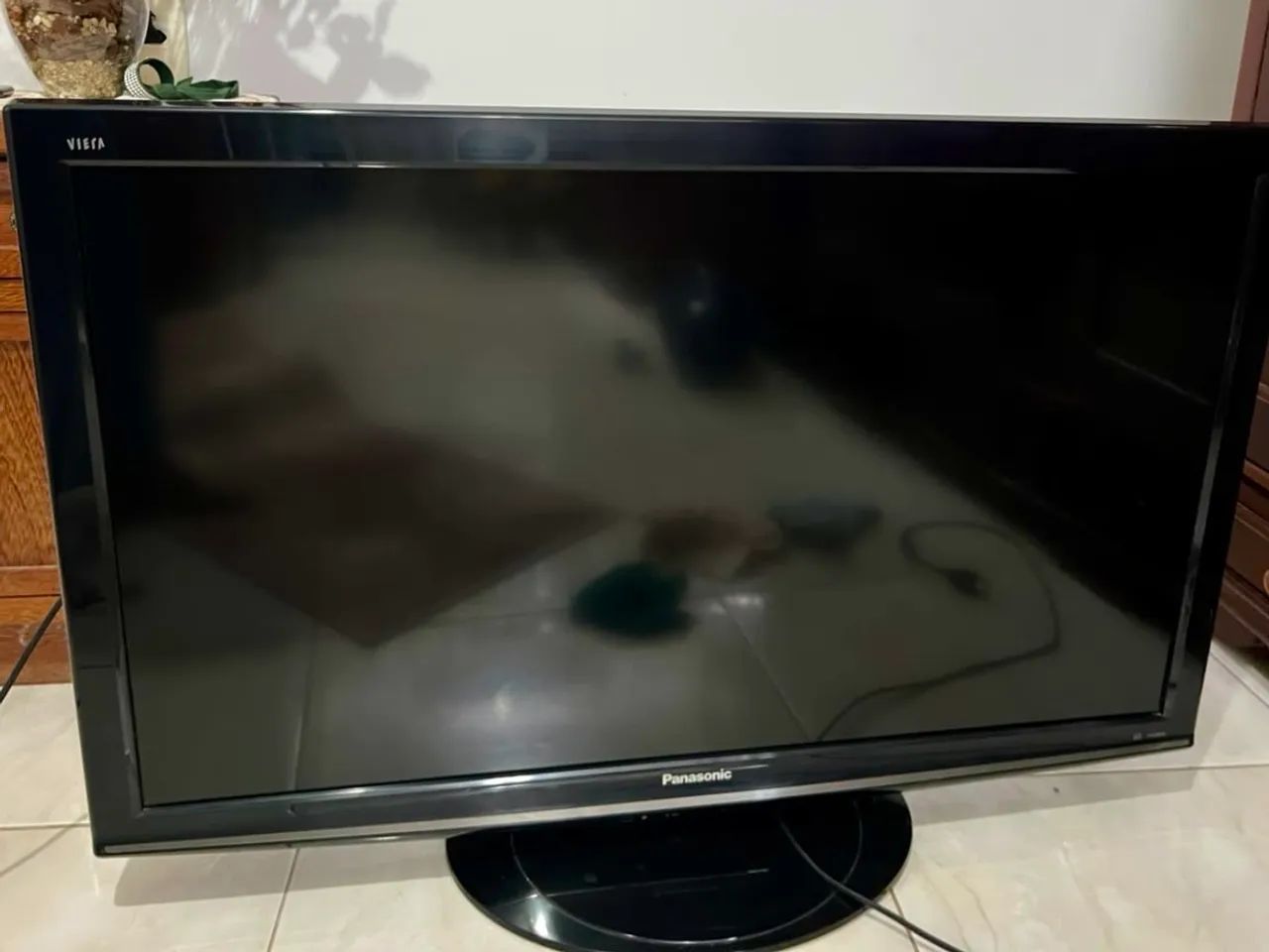 TV Panasonic Viera 42" Full HD (TC-L42S10B)  + Controle e Base