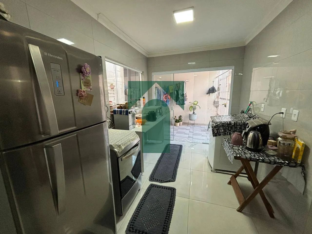 Casa térrea à venda com 200m² 3 quartos e 2 vagas (Vila Humaitá)