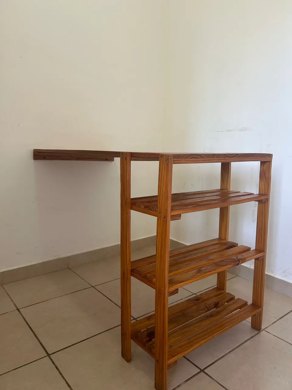 Mesa de jantar - Bancada de madeira com prateleiras  - Foto 3