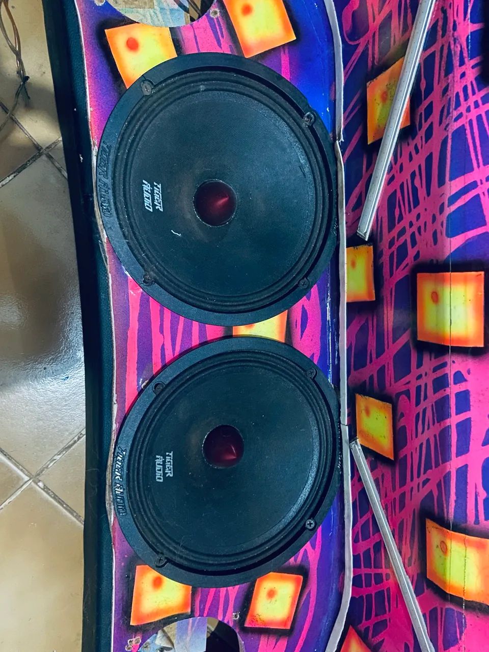 Par de tiger 8 polegadas 220 rms em ótimo estado  - Foto 2
